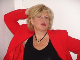 ReifeHausfrau sucht